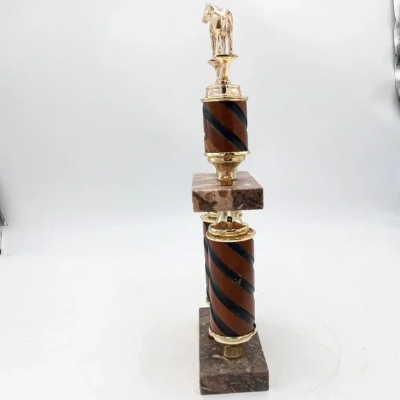 1973 Horse Show Trophy Rose Hill Kansas Vintage Collectible Statue Horseshoe - Picture 14 of 16